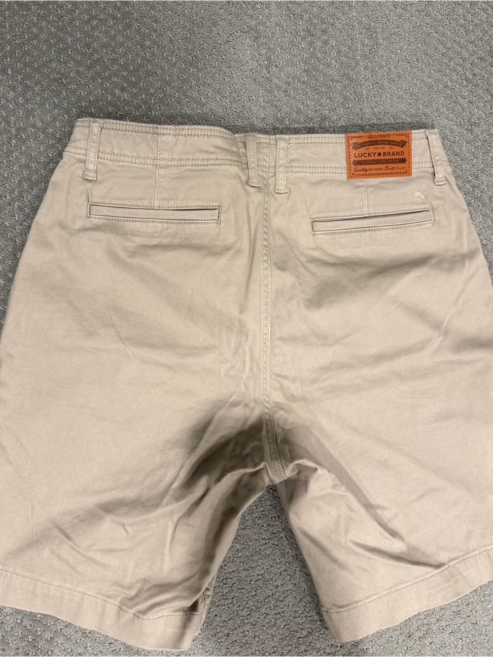 Lucky Brand Men's Tan Flat-Front Shorts - Picture 2 of 6